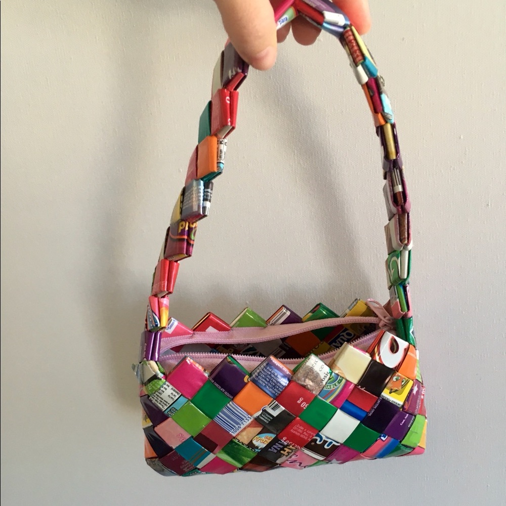 🍬🍭Small Multi Colored Candy Wrapper Purse 🍬🍭 - Picture 5 of 6